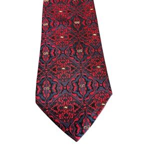Aquascutum Silk Tie Red Geometric 3.75" Width 56"  Casual Formal Classic